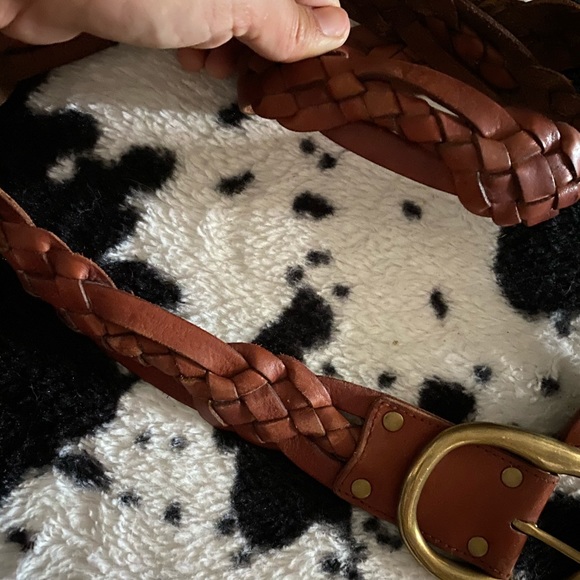 Unisex Woven Leather Belt - Picture 3 of 3